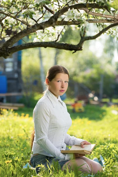 Romantic portrait in the garden — Stock Photo, Image