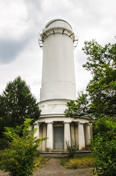 telescope in the woods