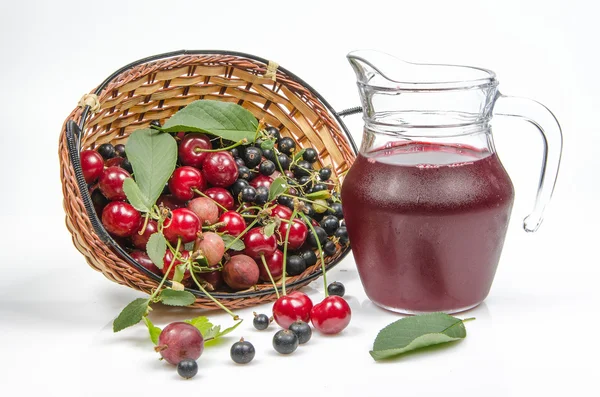 Berries and juice — Stock Photo, Image