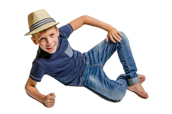 Adolescente con sombrero — Foto de Stock