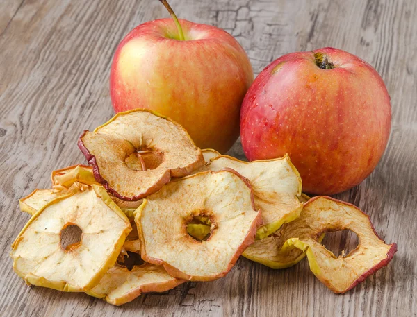 Dried slices of apple — Stock Photo, Image