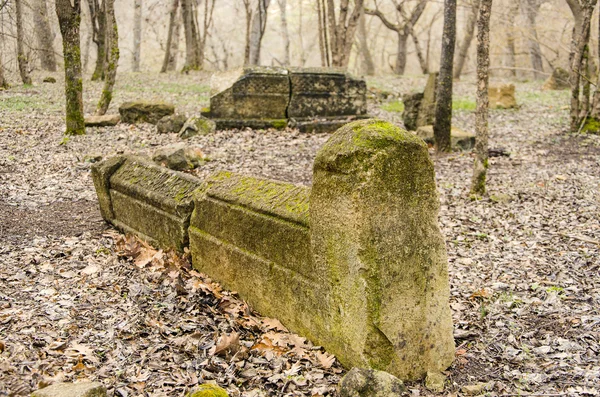 Starověké muslimský hřbitov — Stock fotografie