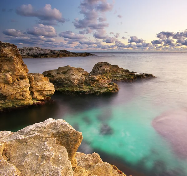 Güzel doğa deniz manzarası. 