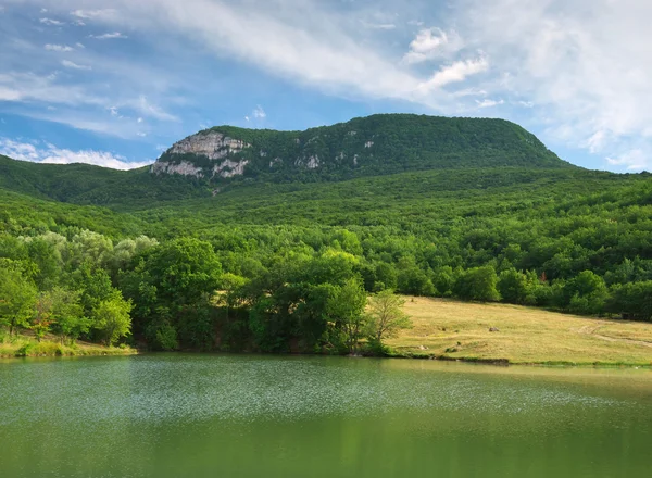 Lake in mountain — Stock Photo, Image