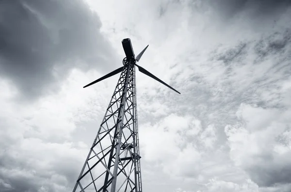 Gerador de energia eólica — Fotografia de Stock