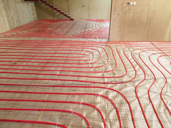 Heat Floor Instalation. Repair and building tecnology.