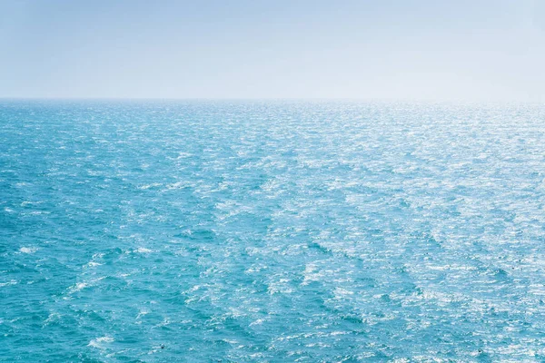 Zee Lucht Diepblauwe Achtergrond Natuur Samenstelling — Stockfoto