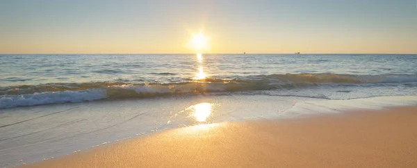 Riva Del Mare Durante Tramonto Natura Scena Concettuale — Foto Stock