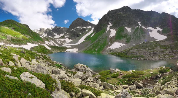 Paisaje Del Cáucaso Lago Dukka Montaña Composición Naturaleza — Foto de Stock