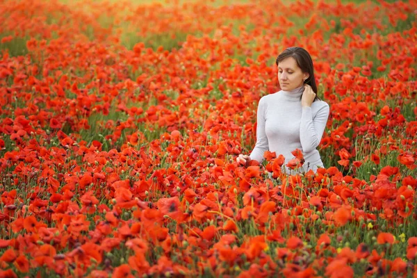 Cute Young Woman Big Meadow Poppies Emotional Nature Scene — Stock Photo, Image