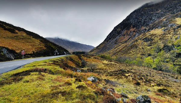 A87 drodze w Highland — Zdjęcie stockowe