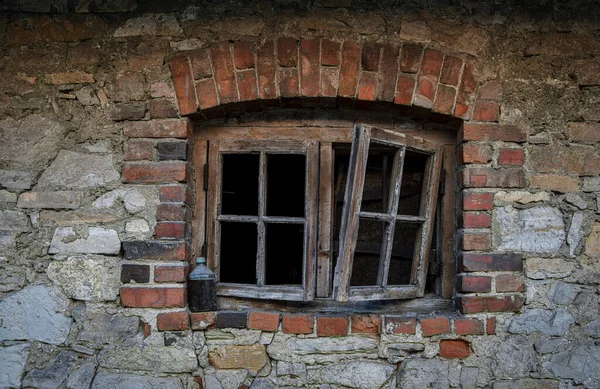 Fragment Architectural Médiéval Cesis Lettonie Mur Briques Blocs Cadre Fenêtres — Photo