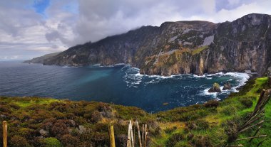 Cliffs slieve Ligi 