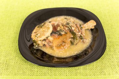 kızarmış tavuk budu