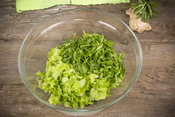 Chopped lettuce — Stock Photo, Image