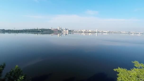 城市和从高处河的全景图 — 图库视频影像