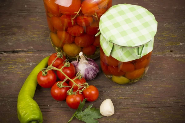 Canning tomatoes — Stock Photo, Image