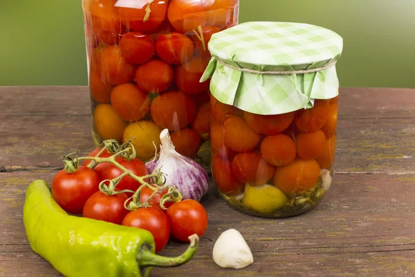 Tomatenkonserven — Stockfoto