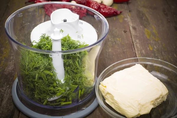 Dill in a blender — Stock Photo, Image