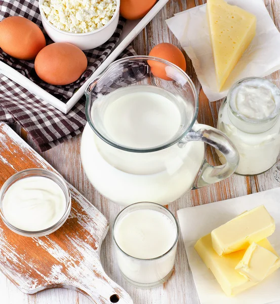 Frische Milchprodukte — Stockfoto