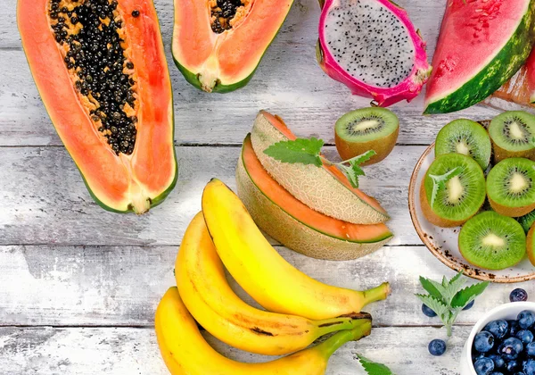 Frutas frescas. Alimentación saludable — Foto de Stock