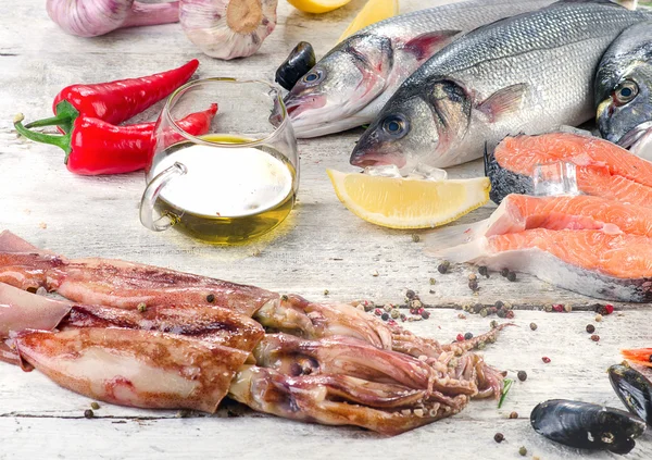 Peixes e mariscos frescos — Fotografia de Stock