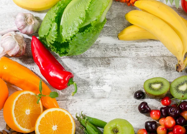 Naturliga källor till vitamin C. Healthy dietmat. — Stockfoto