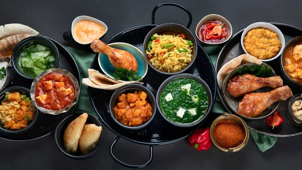 인도의 인도의 요리는 다양하다 위에서 — 스톡 사진