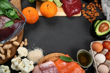 Sağlıklı besin, bağışıklık sistemini destekleyen koenzim Q10 içerir. Üst görünüm, Spac kopyala