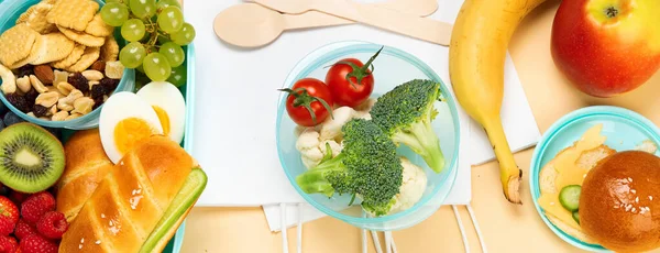 School Lunch Box Sandwiches Vegetables Fruits Orange Background Top View — Stock Photo, Image