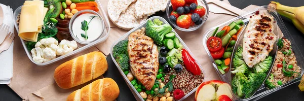 Caixas Almoço Takeaway Com Comida Nutrição Caseira Carne Legumes Frutas — Fotografia de Stock