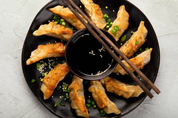 Fried Gyoza Dumplings Soy Sauce Onion Light Gray Background Top — Stock Photo, Image