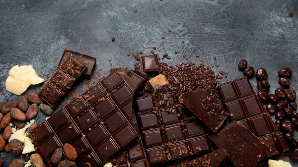Fasole Cacao Ciocolată Fundal Gri Vedere Sus Plat Lay Copia — Fotografie, imagine de stoc