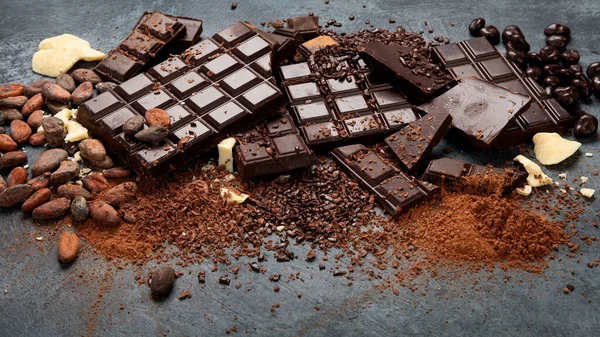 Fasole Cacao Ciocolată Fundal Gri — Fotografie, imagine de stoc