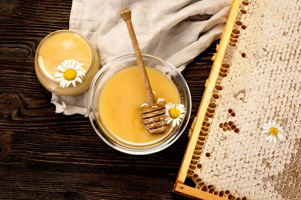 Honey Jar Honeycomb Wooden Background Top View Flat Lay — Stock Photo, Image