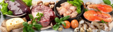 Uyku normalleşmesi için doğal B12 vitamini (Cobalamin) kaynakları; normal beyin fonksiyonlarının sağlanması; solunum sisteminin desteklenmesi; Alzheimer hastalığı tedavisi. Panorama