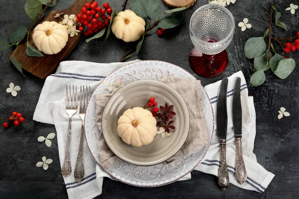 Erntetisch Auf Dunklem Hintergrund Ferienzeit Konzept Draufsicht Flache Lage — Stockfoto