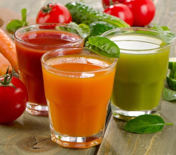 Healthy vegetable  juices — Stock Photo, Image