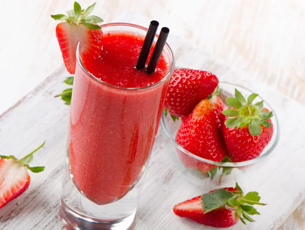 Çilekli Smoothie — Stok fotoğraf