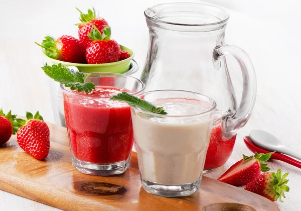 Aardbeiensmoothie — Stockfoto