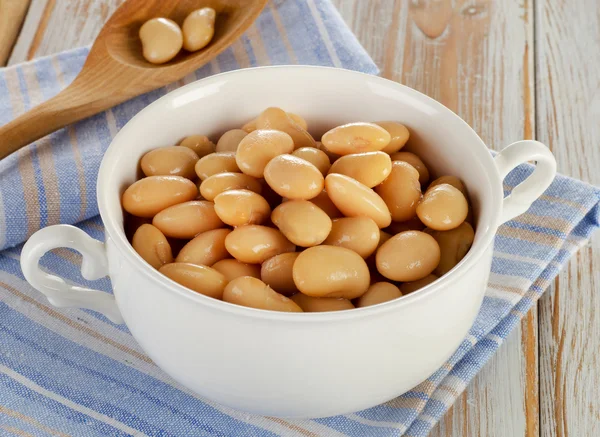 White beans in bowl — Stock Photo, Image