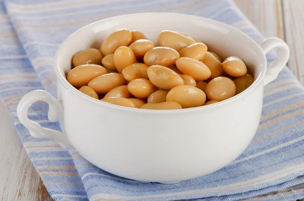 White beans in bowl — Stock Photo, Image