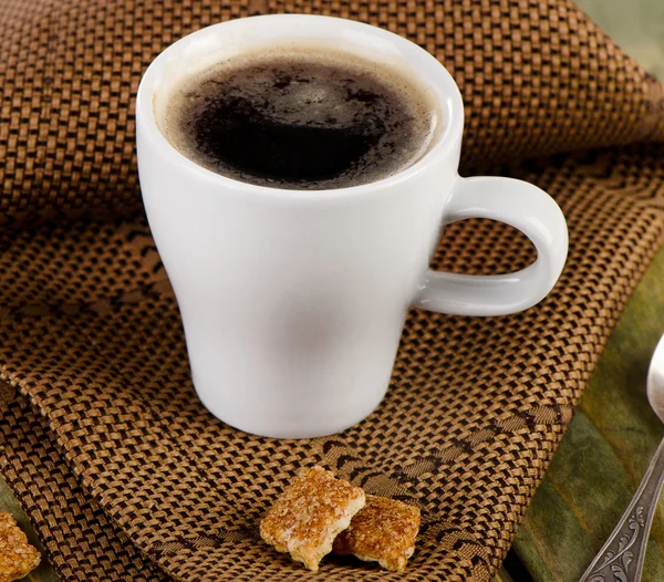 Espresso-Kaffee mit Keksen — Stockfoto