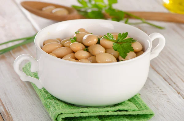 Fagioli con prezzemolo fresco — Foto Stock