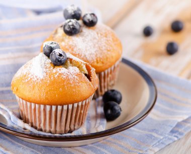 yaban mersini ile kekler