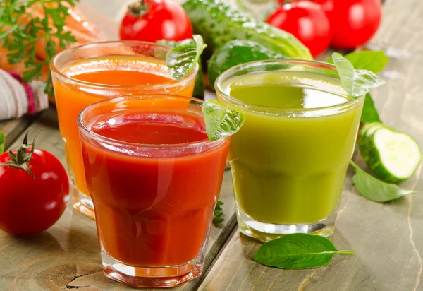 Fresh vegetables  juices — Stock Photo, Image