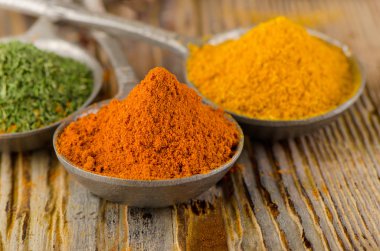 çeşitli baharatlar seçimi