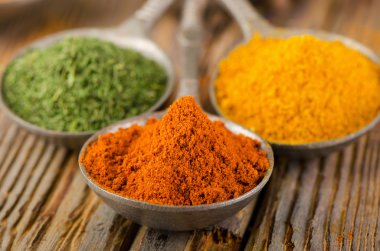 zemin baharat
