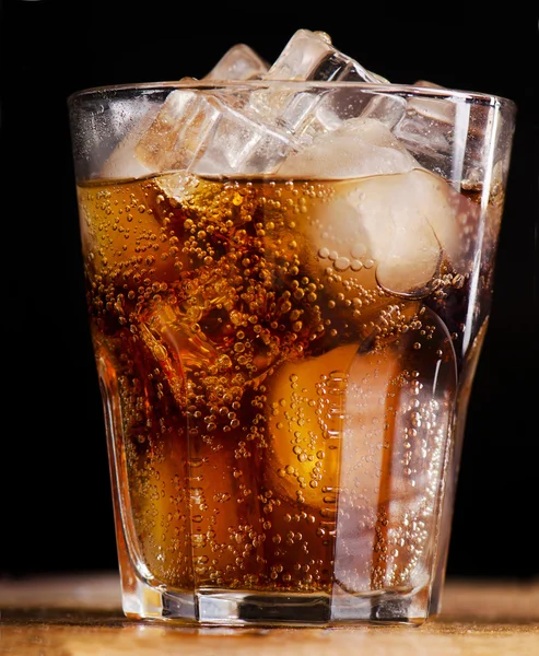 Glas cola — Stockfoto