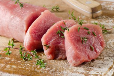 Kekik ile ham sığır eti